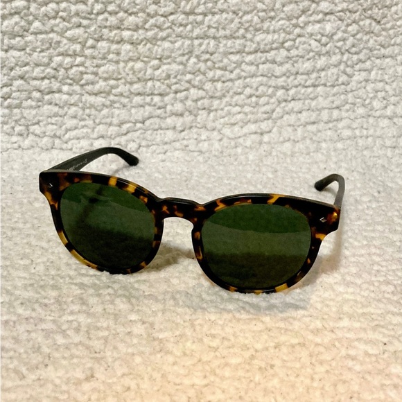 BNIB GIORGIO ARMANI FRAMES OF LIFE Sunglasses W/Certification of Authenticity - Picture 10 of 12